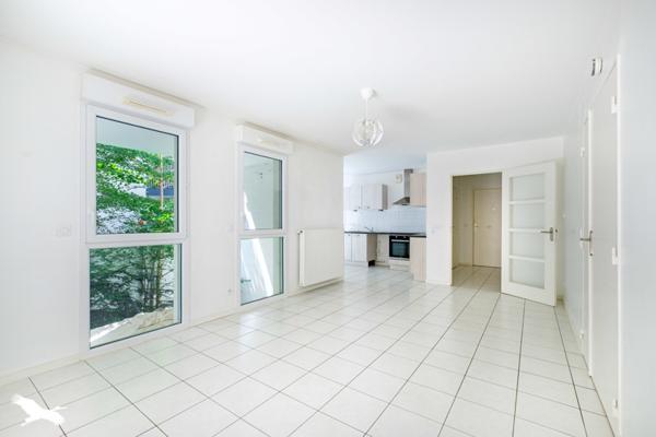 Appartement à vendre 320 000 € Lyon 07 3 p 68 m² DPE D