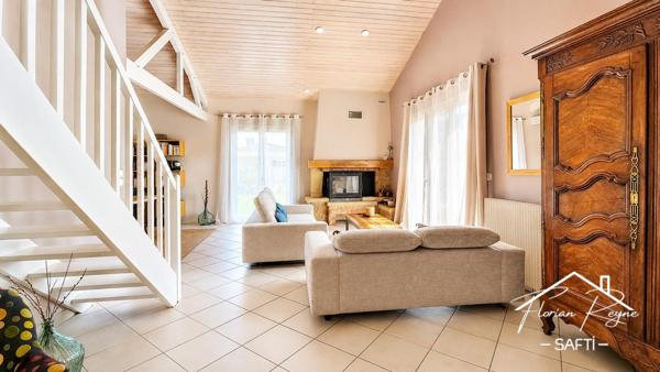 Maison familiale 158 m² – 4 chambres, jardin, garage et cave – Parempuyre