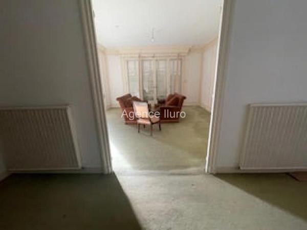 Appartement - Oloron-sainte-marie - Réf.:205408 OLORON CENTRE-VILLE - GRAND APPARTEMENT T3 AVEC TERRASSE ET VUE SUR LE GAVE -