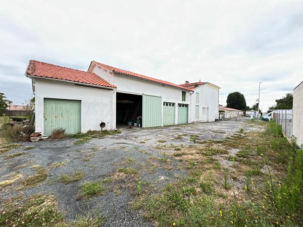 Sur 1 319 m² de terrain : Propriété Arvert | LA TREMBLADE IMMO