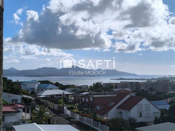 Magnifique T4 avec salon traversant et sa vue mer !