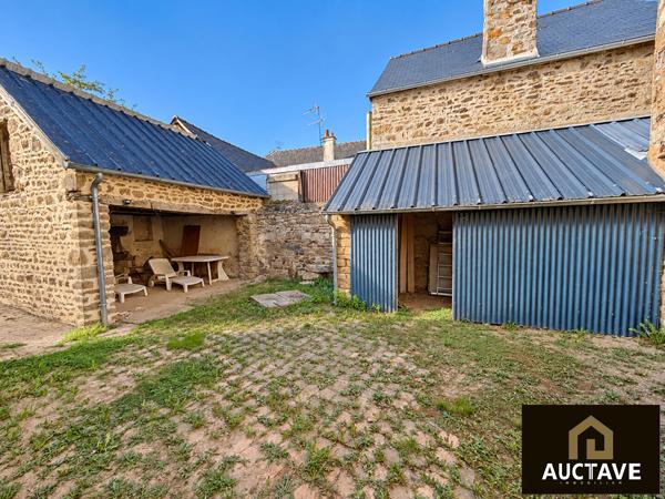 Maison en pierre avec 3 chambres, jardin et dépendances , Pre en pail