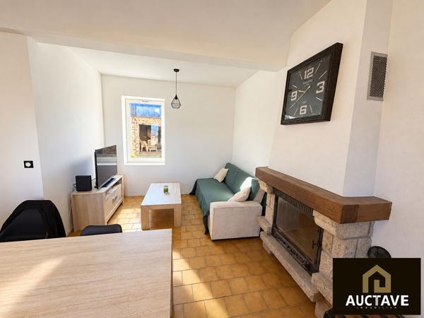 Maison en pierre avec 3 chambres, jardin et dépendances , Pre en pail