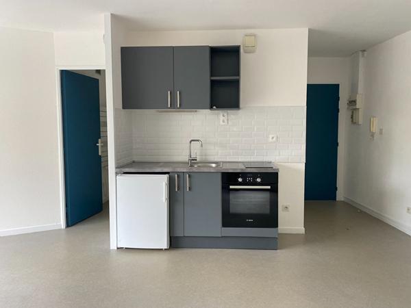 T1 BIS NON MEUBLE - RUE SIDNEY BECHET - DISPONIBLE LE 14/01/26