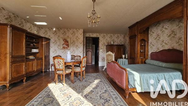 Immeuble à vendre 251 m² Maurs