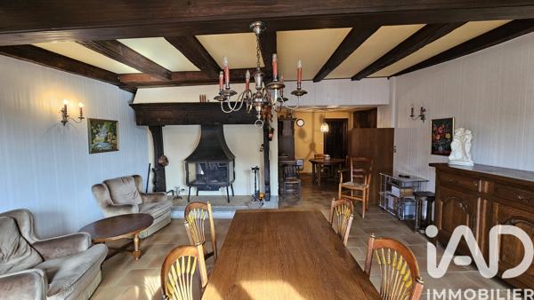 Immeuble à vendre 251 m² Maurs