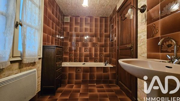 Immeuble à vendre 251 m² Maurs