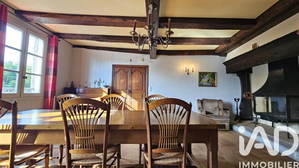 Immeuble à vendre 251 m² Maurs