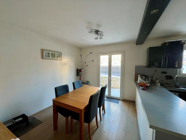 Maison Le Perray En Yvelines 6 pièce(s) 82.81 m2