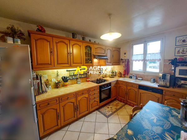 BEZONS _ Maison 5 pièces 85 m2 €330 000 ** - Référence 4370