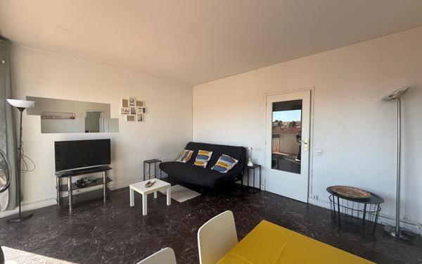 Appartement à louer    1 pièce • 32 m2 Perpignan