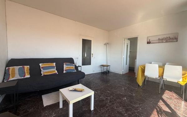 Appartement à louer    1 pièce • 32 m2 Perpignan