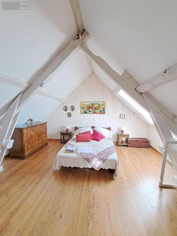 Maison à vendre à La Salvetat-Peyralès dans l'Aveyron (12440), ref : 1008391   
Aveyron