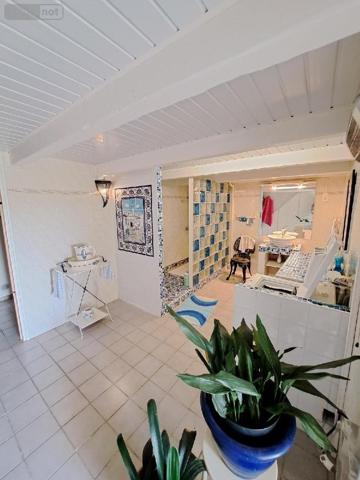 Maison à vendre à La Salvetat-Peyralès dans l'Aveyron (12440), ref : 1008391   
Aveyron