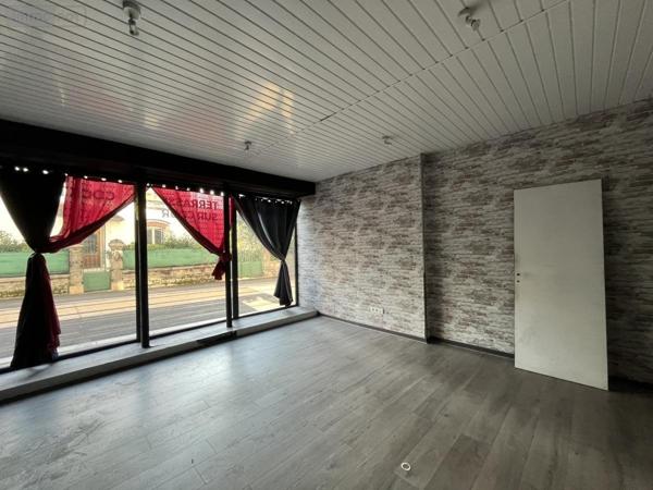 Immeuble à vendre à Besançon dans le Doubs (25000), ref : 25004-1290   
Les Chaprais