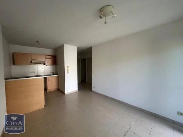 Appartement à louer 2 pièces 35.59m² Saujon (17600)