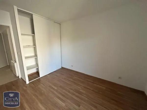 Appartement à louer 2 pièces 35.59m² Saujon (17600)