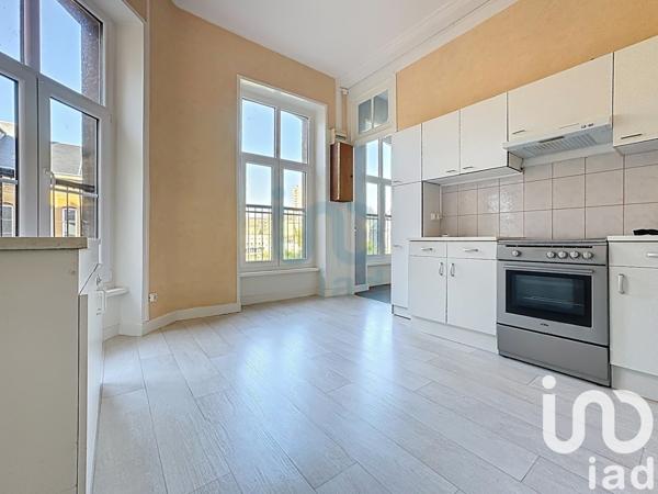 Appartement 3 pièces de 76 m² à Sedan (08200)