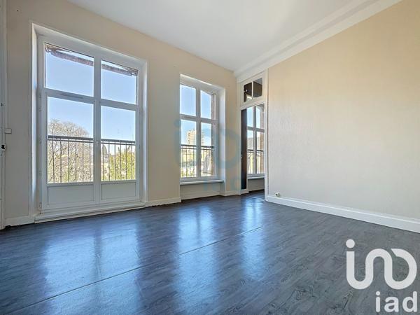 Appartement 3 pièces de 76 m² à Sedan (08200)