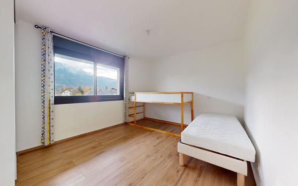 Maison à vendre    5 pièces •  Cluses