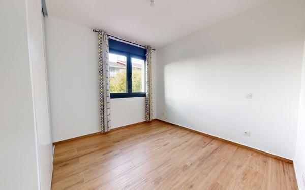 Maison à vendre    5 pièces •  Cluses