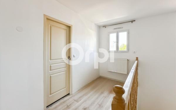 Maison à vendre    7 pièces • 186 m2 Mantes-la-Jolie
