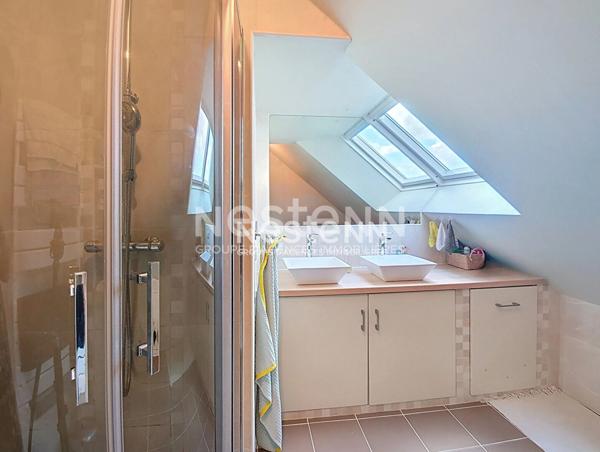 A Vendre : grand pavillon familial 5 chambres sur terrain de 700 m² - Vernouillet (28) - école et collège à pieds en moins de 5 minutes