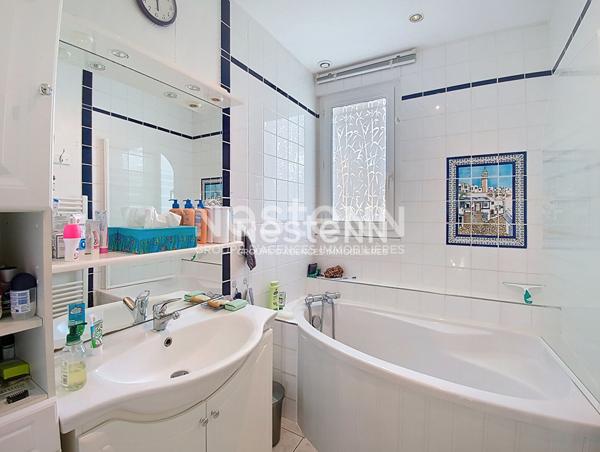 A Vendre : grand pavillon familial 5 chambres sur terrain de 700 m² - Vernouillet (28) - école et collège à pieds en moins de 5 minutes