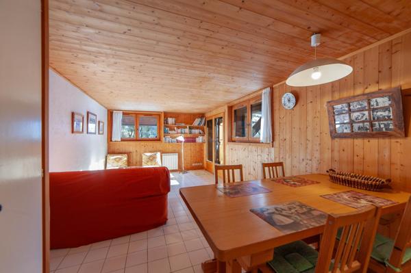 Chalet 9 pièces 180 m² ( 290 m² utiles )