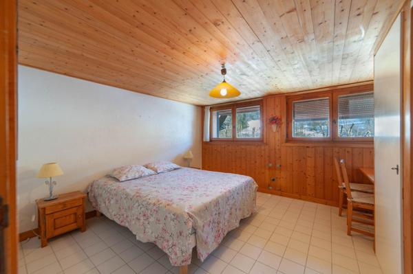 Chalet 9 pièces 180 m² ( 290 m² utiles )