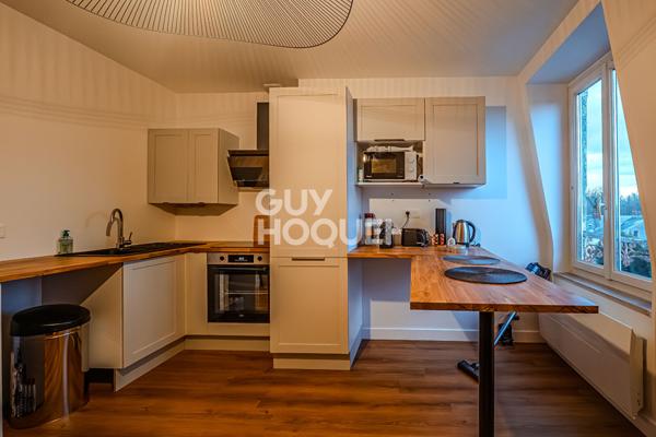 Écrin rénové au coeur de Chantilly, vue dégagée et dernier étage