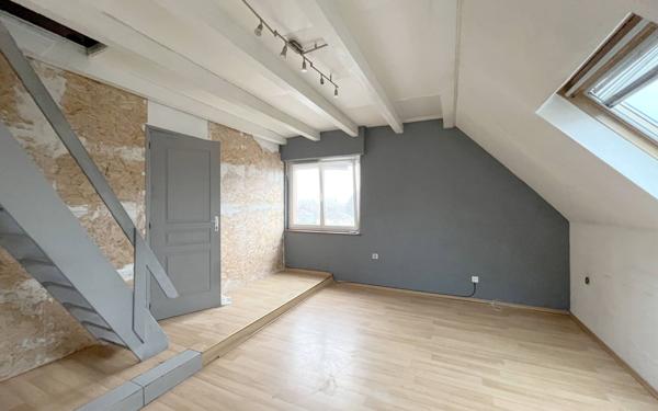 Appartement à vendre    3 pièces • 75 m2 Gresswiller