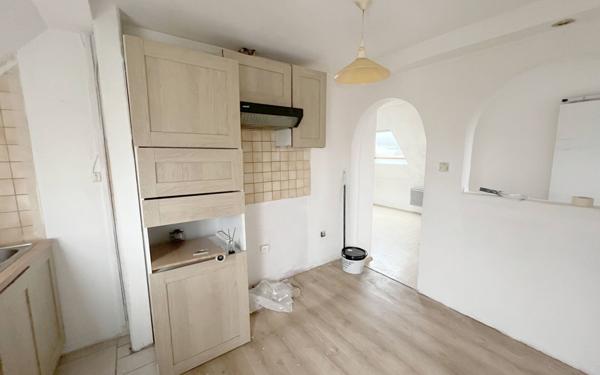 Appartement à vendre    3 pièces • 75 m2 Gresswiller