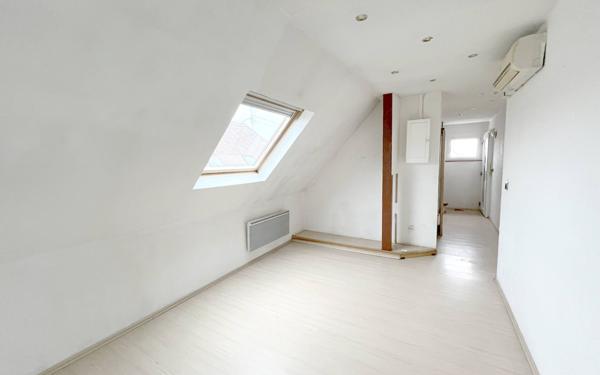 Appartement à vendre    3 pièces • 75 m2 Gresswiller