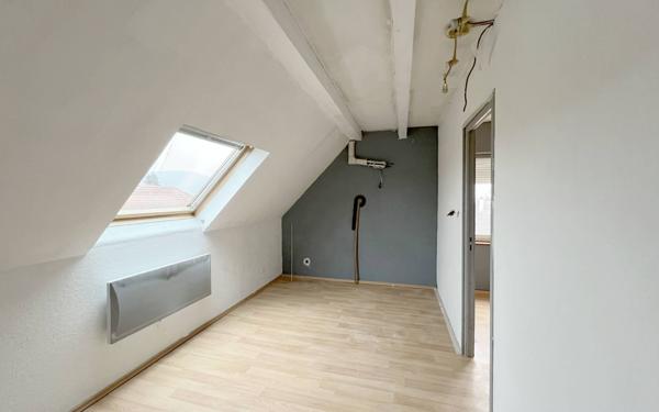 Appartement à vendre    3 pièces • 75 m2 Gresswiller