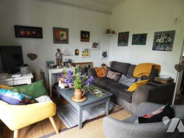 PROXIMITE IMMEDIATE DE L'AIGLE. A SAINT SULPICE SUR RISLE. Pavillon construit en 1973,