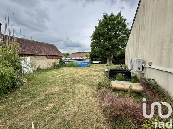 Maison 4 pièces de 94 m² à Dampierre-en-Burly (45570)