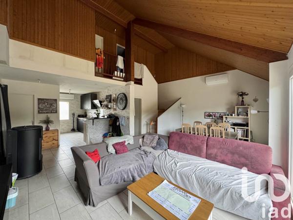 Maison 4 pièces de 94 m² à Dampierre-en-Burly (45570)