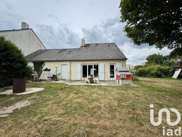 Maison 4 pièces de 94 m² à Dampierre-en-Burly (45570)