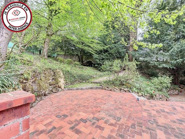 Maison à vendre 8 pièces de 201 m²