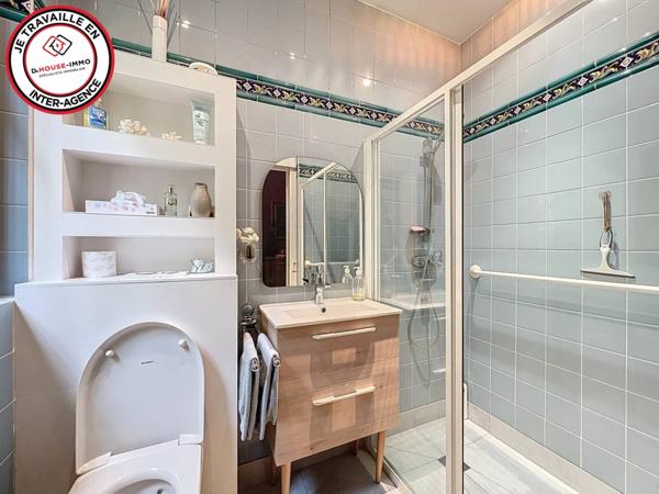 Maison à vendre 8 pièces de 201 m²