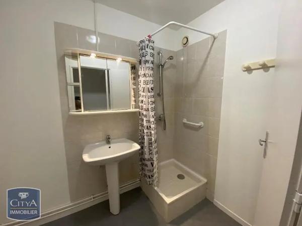 Appartement à louer 5 pièces 107.95m²