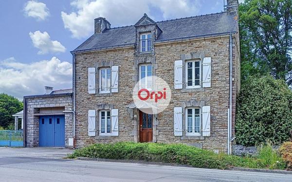 Maison à vendre    6 pièces •  Elven