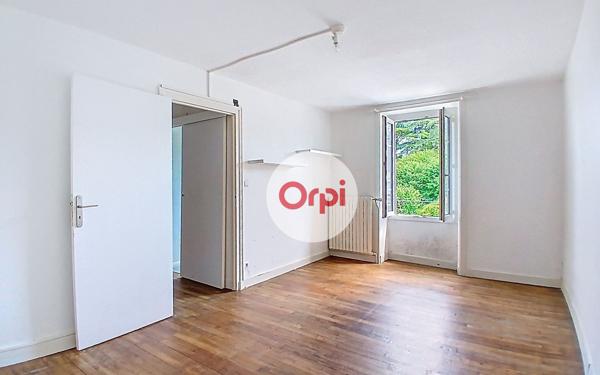 Maison à vendre    6 pièces •  Elven