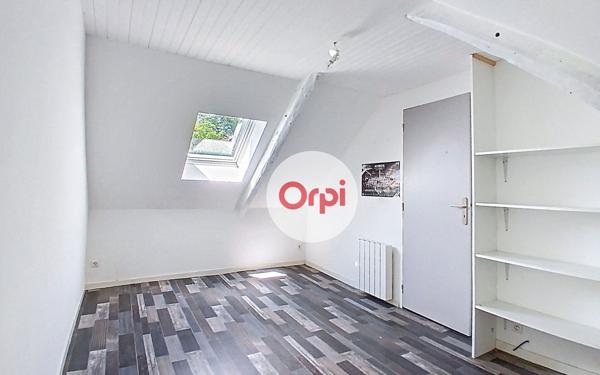 Maison à vendre    6 pièces •  Elven