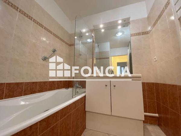 Location Appartement 2 pièces 50.77 m² - 54 RUE JEAN PIERRE TIMBAUD Issy Les Moulineaux 92130