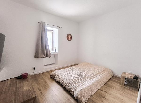 Crézancy (02650) Maison de village 7 pièces