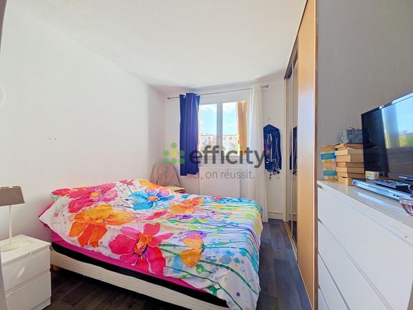 Appartement
         4 pièces
        - 69 m² Exclusivité 199 900 € *