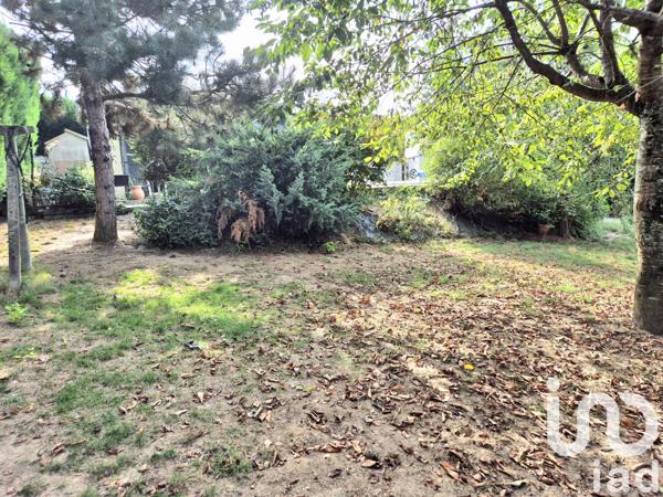 House for sale 3 rooms 73 m² Chaptelat