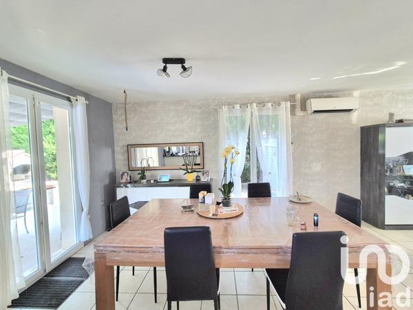 House for sale 3 rooms 73 m² Chaptelat